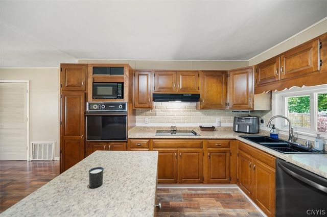 48 Beechnut, Whitestown, NY 13492