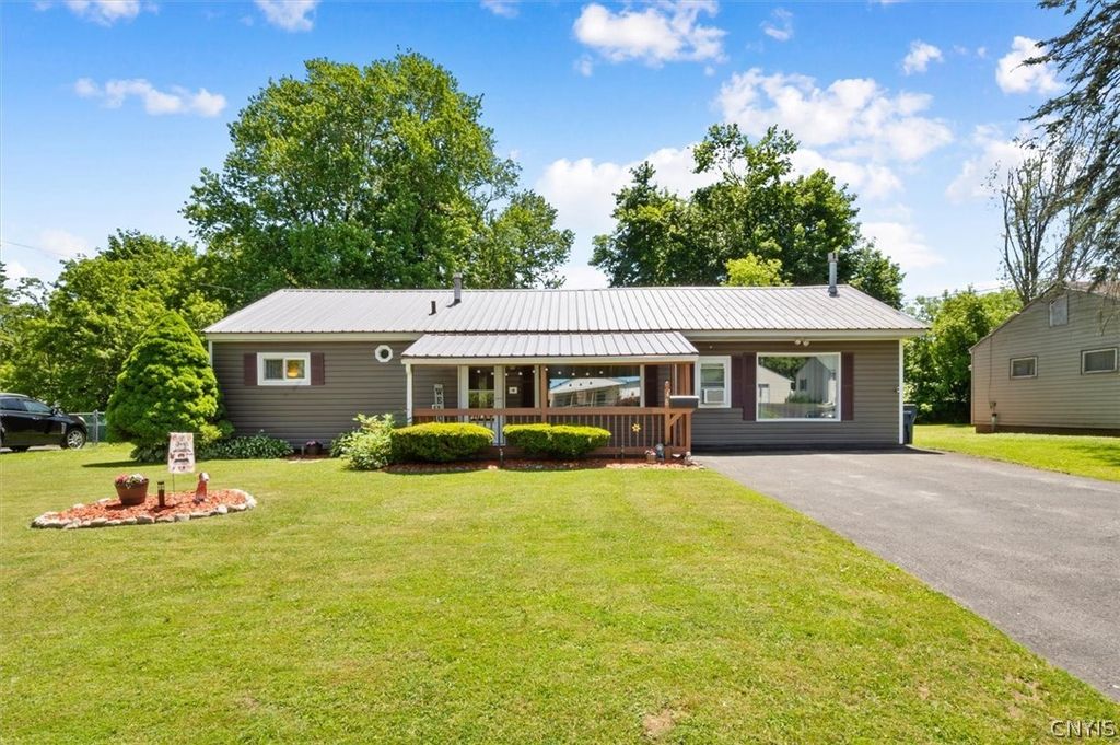 48 Beechnut, Whitestown, NY 13492
