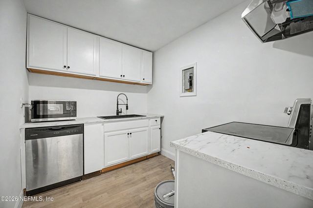 1551 W 2ND Street, Jacksonville, FL 32209