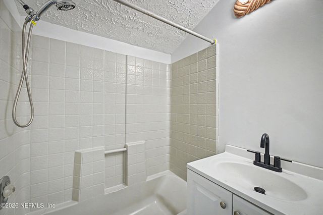 1551 W 2ND Street, Jacksonville, FL 32209