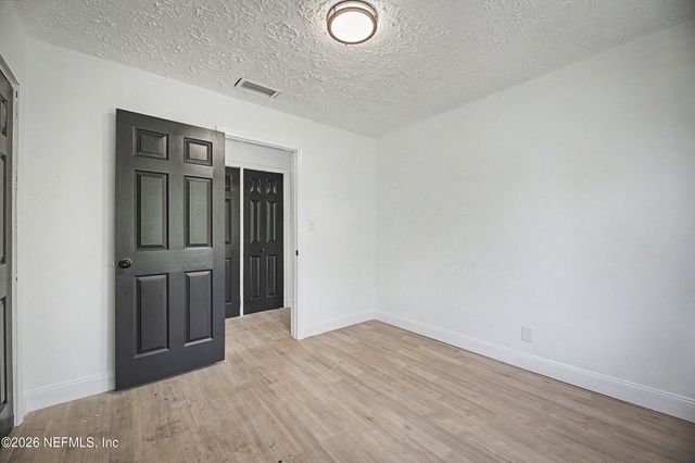 1551 W 2ND Street, Jacksonville, FL 32209