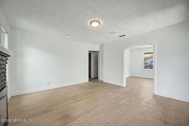 1551 W 2ND Street, Jacksonville, FL 32209