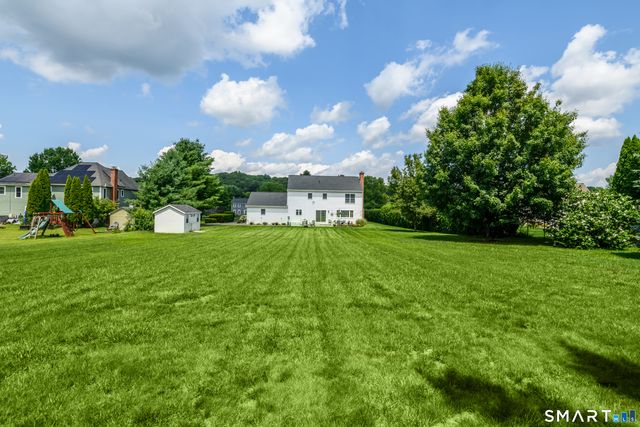 20 Taylor Town Road, Glastonbury, CT 06073