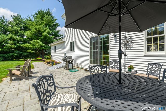20 Taylor Town Road, Glastonbury, CT 06073