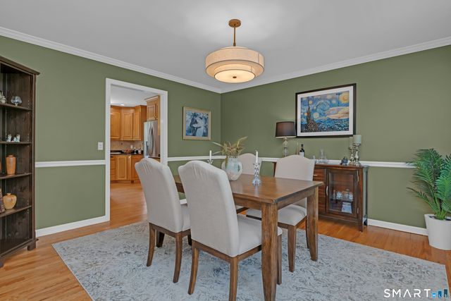 20 Taylor Town Road, Glastonbury, CT 06073