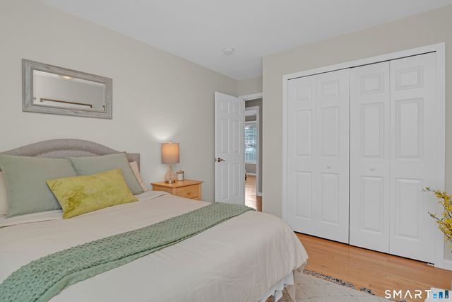 20 Taylor Town Road, Glastonbury, CT 06073