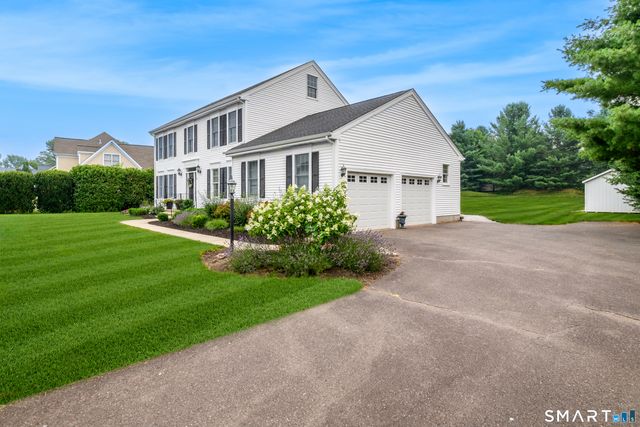 20 Taylor Town Road, Glastonbury, CT 06073