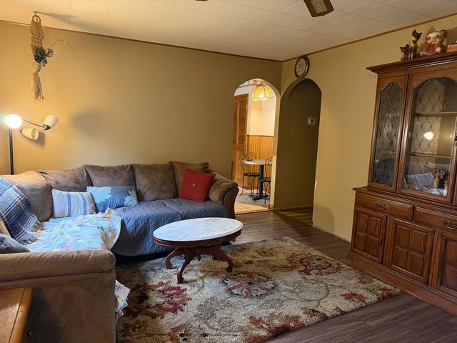 916 Illinois Avenue, Murphysboro, IL 62966