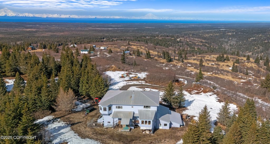 65265 Knob Hill Road, Anchor Point, AK 99556