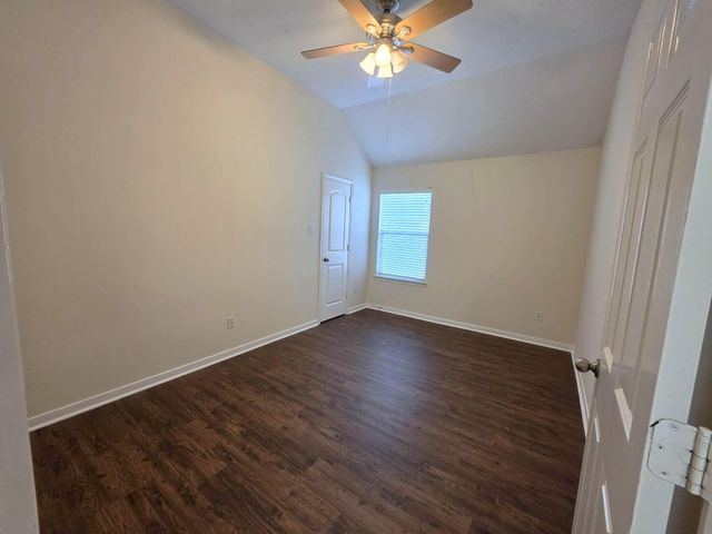 11404 Tidenhaven Ct, Pearland, TX 77584