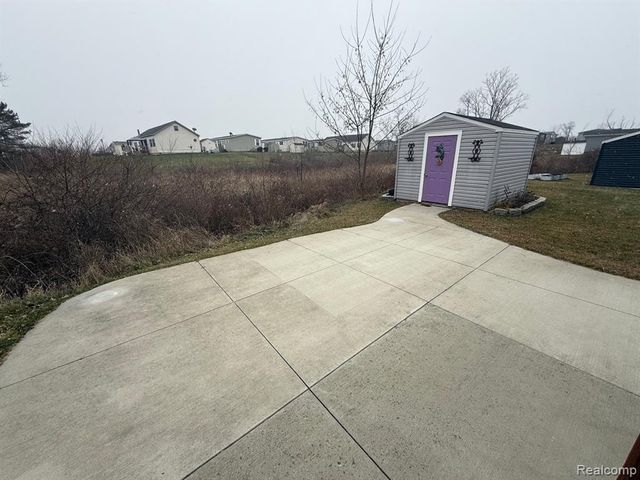 9922 Macbeth Street, Fenton, MI 48430