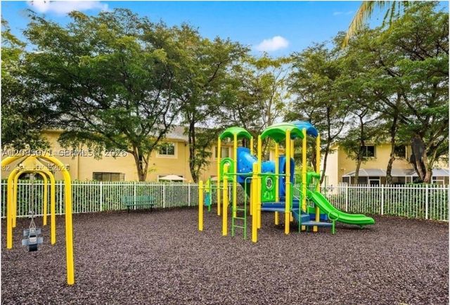 2208 Ensenada Ter 2208, Weston, FL 33327