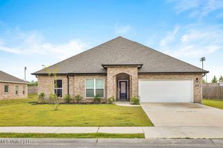 5267 Fairbury Way, D'iberville, MS 39540