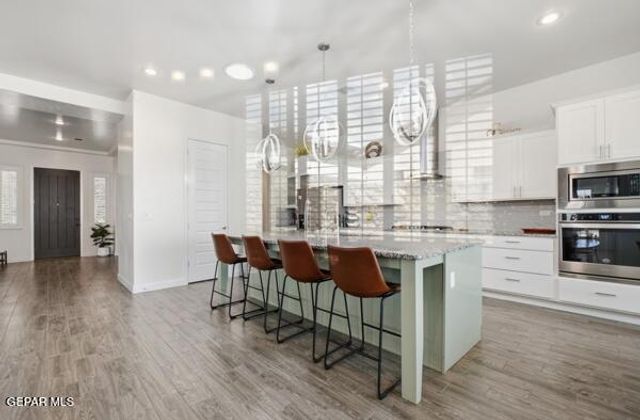 12244 BIDDLESTON Drive, El Paso, TX 79928