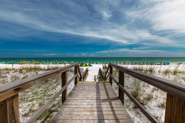 114 Mainsail Drive UNIT 423, Miramar Beach, FL 32550