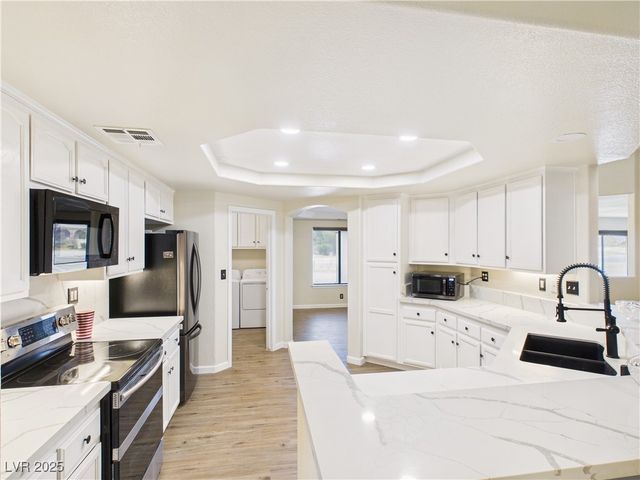 3051 South Rainbow Avenue, Pahrump, NV 89048