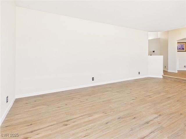 3051 South Rainbow Avenue, Pahrump, NV 89048