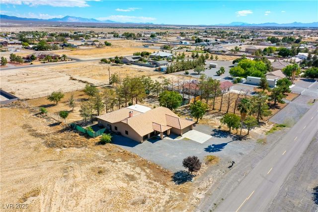 3051 South Rainbow Avenue, Pahrump, NV 89048