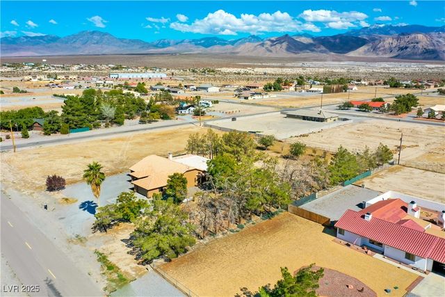 3051 South Rainbow Avenue, Pahrump, NV 89048