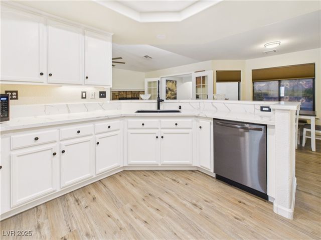 3051 South Rainbow Avenue, Pahrump, NV 89048