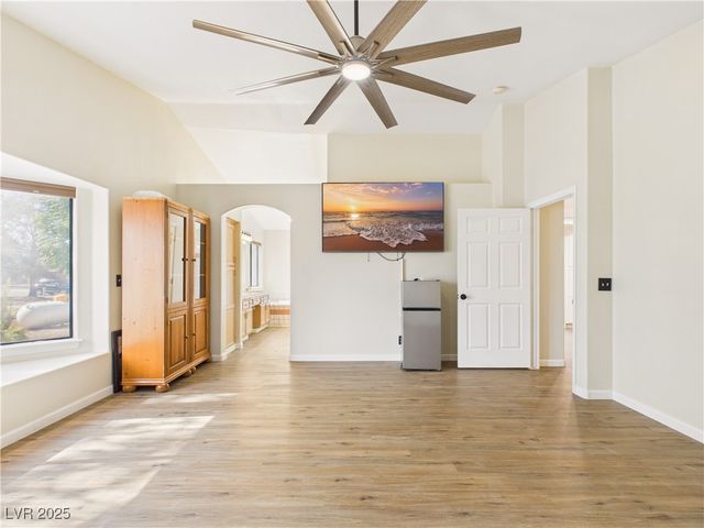 3051 South Rainbow Avenue, Pahrump, NV 89048