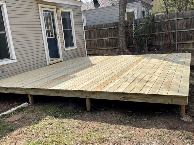 3828 Collinwood Avenue, Fort Worth, TX 76107