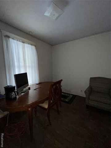 2533 Seyburn Street, Detroit, MI 48214