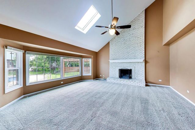 840 NAPA Lane, Aurora, IL 60502