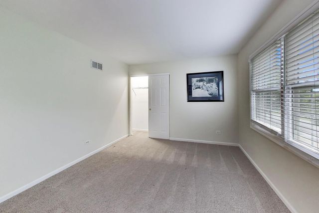 840 NAPA Lane, Aurora, IL 60502