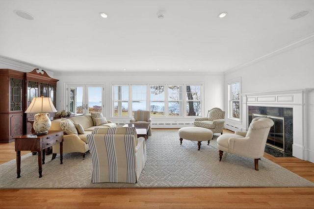 77 Towhee Lane, Orleans, MA 02653