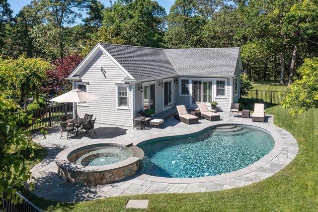 77 Towhee Lane, Orleans, MA 02653
