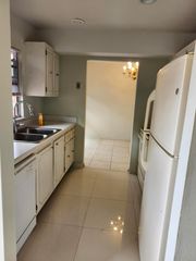 17 Golfs H, West Palm Beach, FL 33417