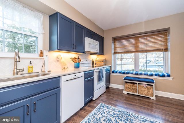 1205 ALGONQUIN PASS, Ambler, PA 19002