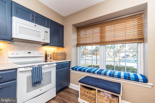 1205 ALGONQUIN PASS, Ambler, PA 19002