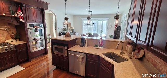 1461 Bunker Hill Road, Watertown, CT 06795