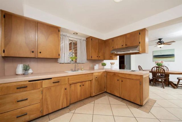 1687 S Citrus, Escondido, CA 92027