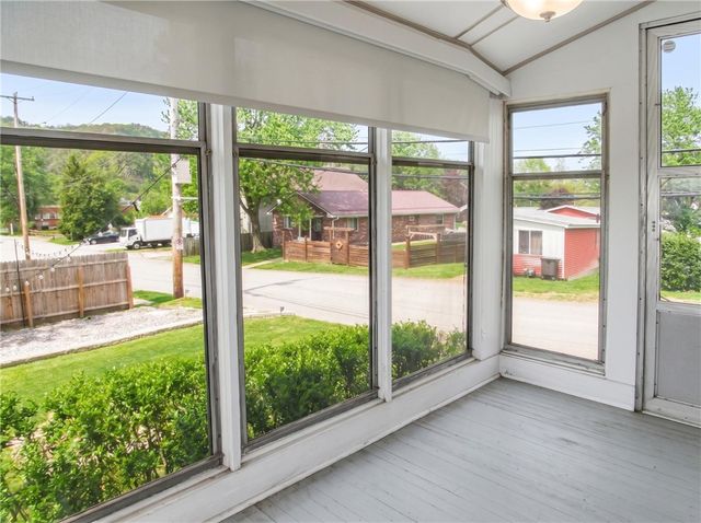 909 ALLEGHENY AVE, Oakmont, PA 15039