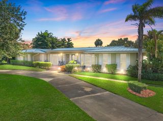 2715 S Indian River Drive, Fort Pierce, FL 34950