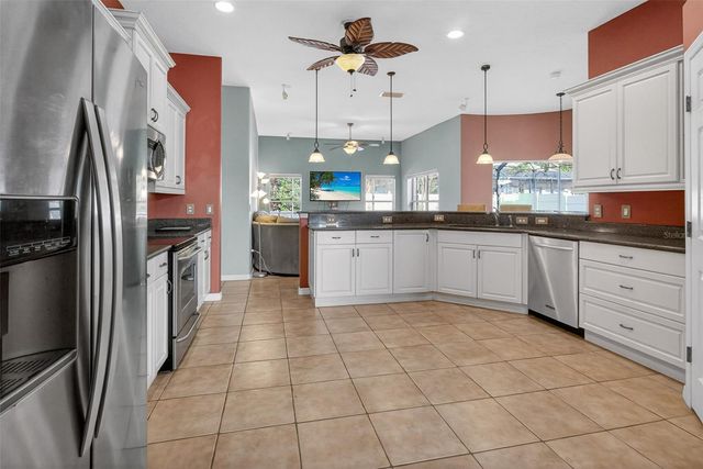 18 LEWISTON COURT, Palm Coast, FL 32137