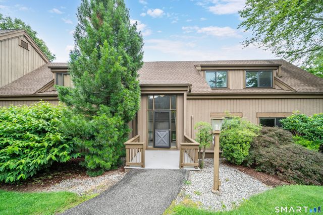 489 Heritage Village C, Southbury, CT 06488