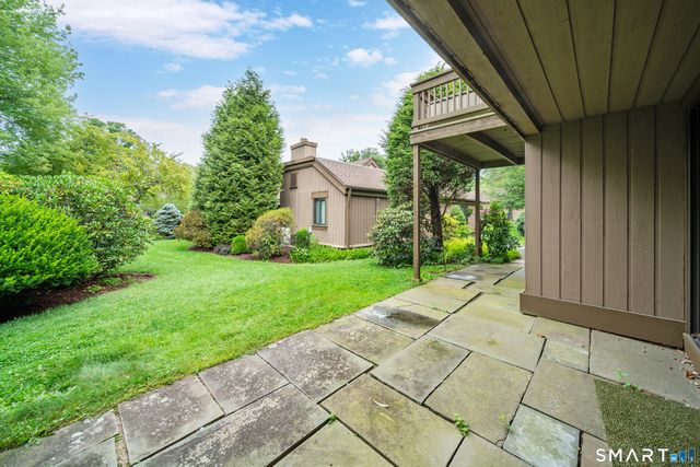 489 Heritage Village C, Southbury, CT 06488