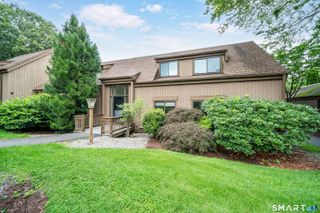 489 Heritage Village C, Southbury, CT 06488