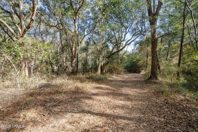 83 Fripp Point Road, St. Helena Island, SC 29920