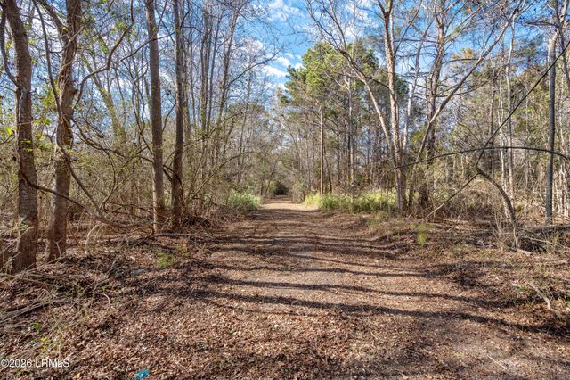 83 Fripp Point Road, St. Helena Island, SC 29920