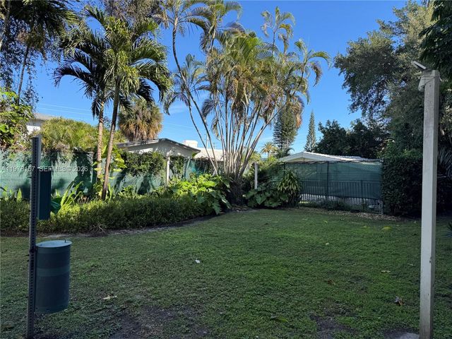 2150 SW 16th Ave 108, Miami, FL 33145