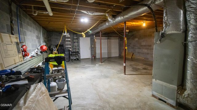 510 S Liberty Hill Rd, Morristown, TN 37813