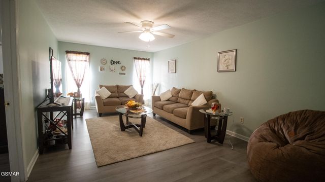 510 S Liberty Hill Rd, Morristown, TN 37813