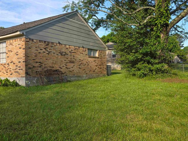 5291 PLOVER DR, Memphis, TN 38127
