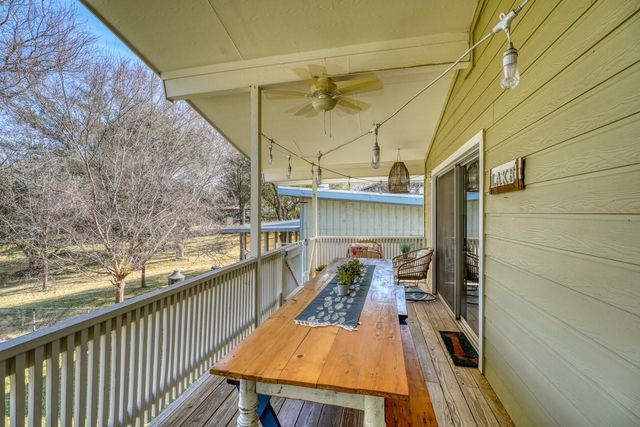 621 Sandy Mountain DR, Sunrise Beach, TX 78643