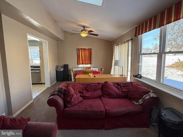 530 KENMORE RD, Havertown, PA 19083